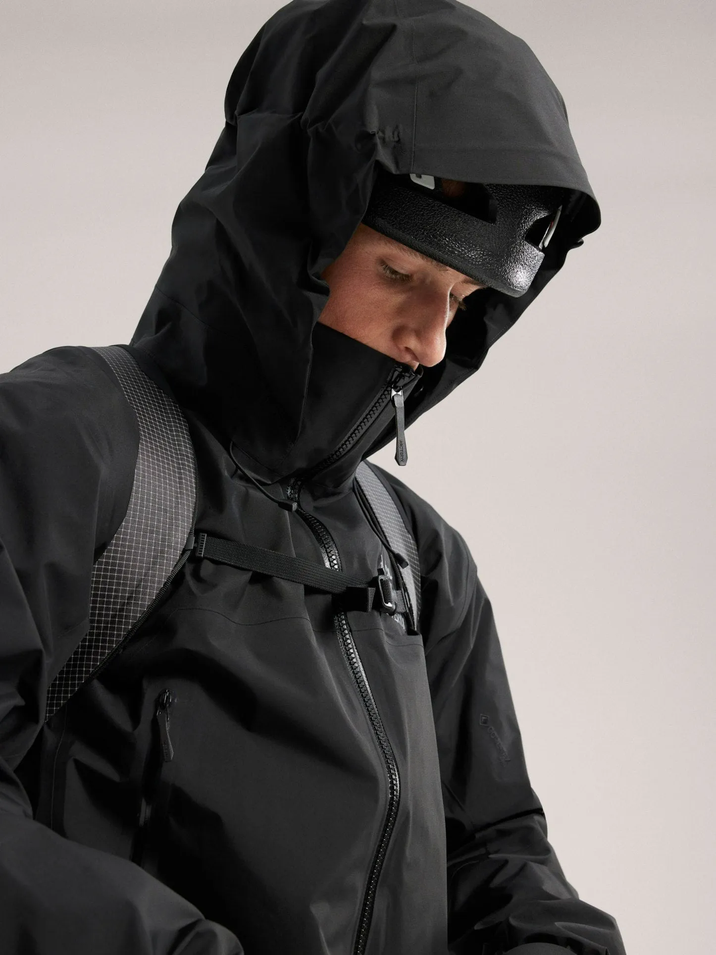 Arcteryx Beta AR Jackets - Men's | Durable, Packable Waterproof Jacket for Alpine Protection and Performance