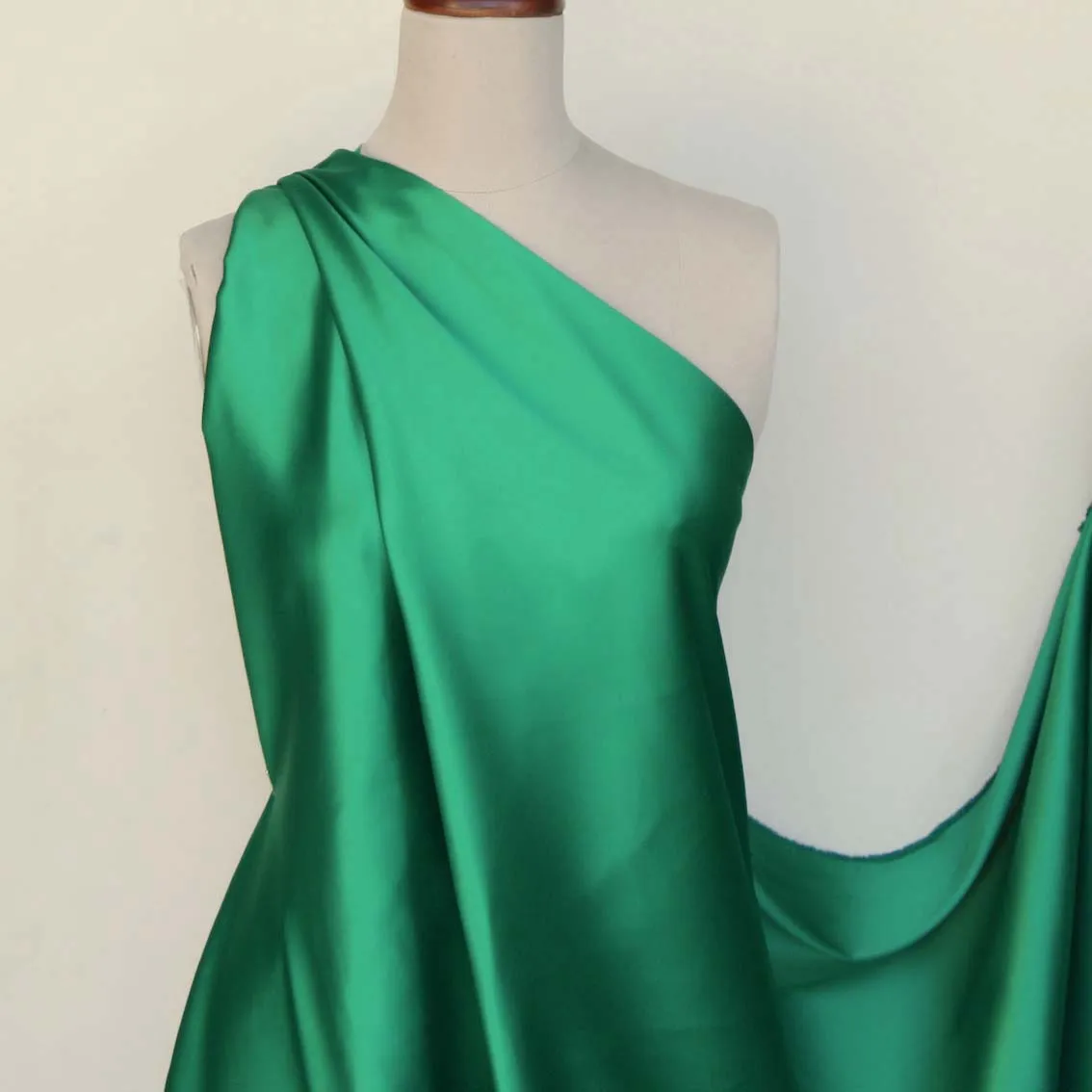 Emerald Vanity - Stretch Satin