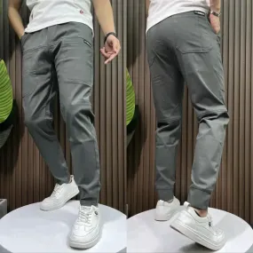 James - Flexible Cargo Pants